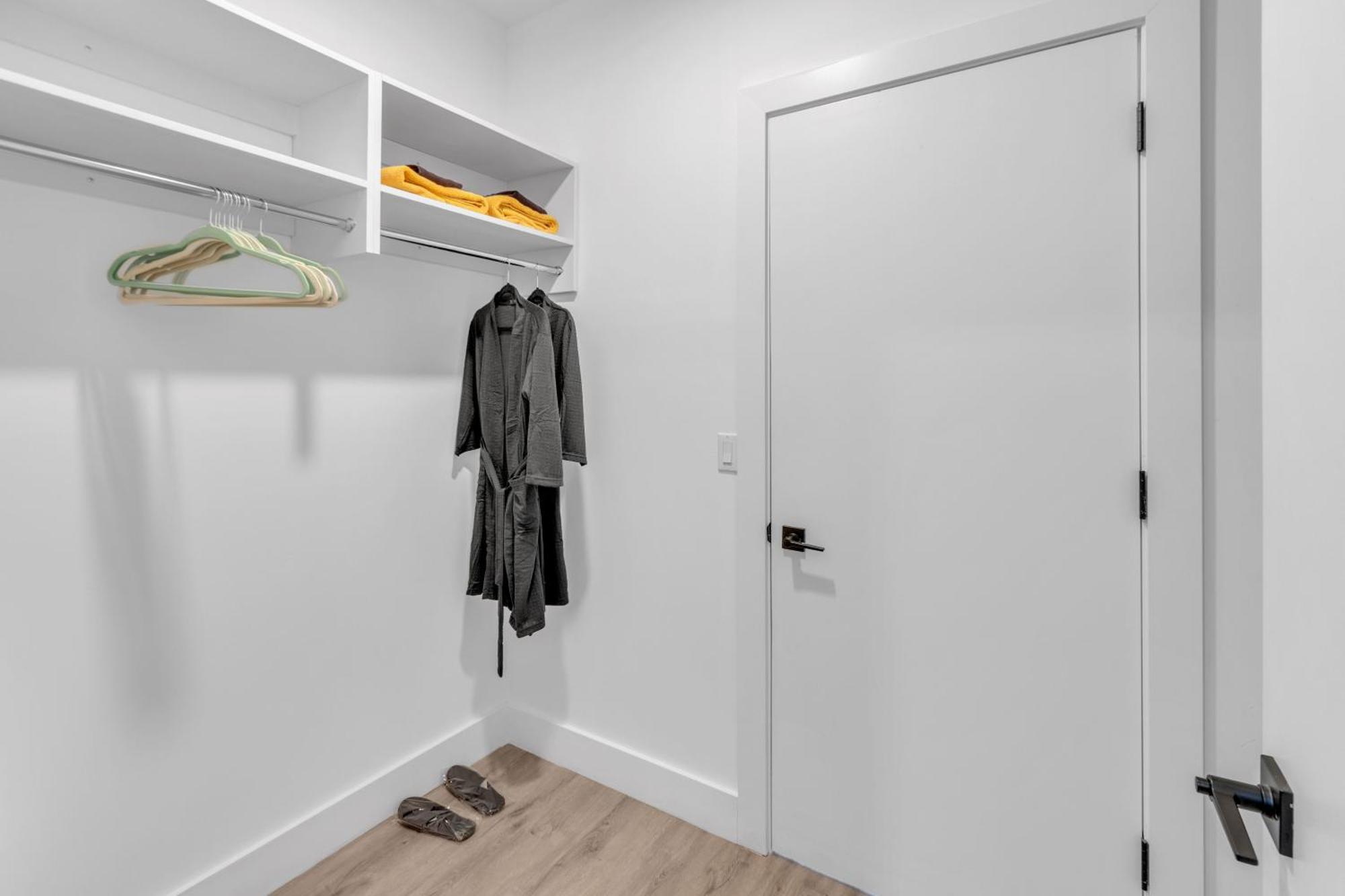 Apartmán Royal Oasis Indoor Pool, Free Parking, Near Nyc Elizabeth Exteriér fotografie