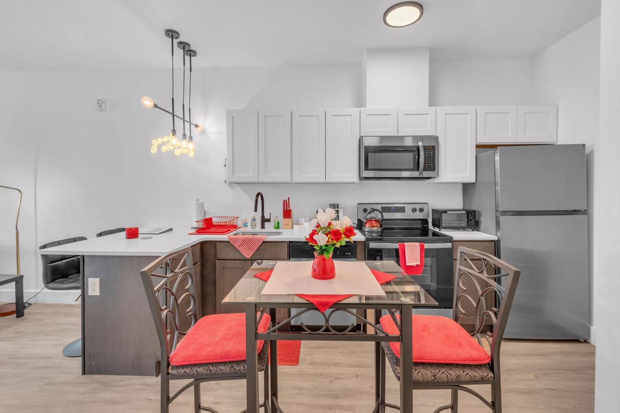 Apartmán Royal Oasis Indoor Pool, Free Parking, Near Nyc Elizabeth Exteriér fotografie